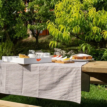 La Gradina Bed & Breakfast *