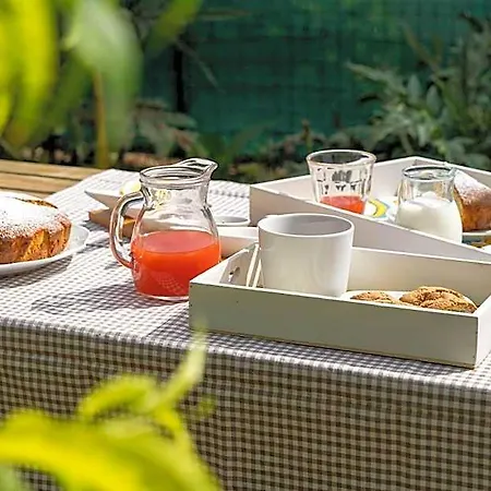 La Gradina Bed & Breakfast