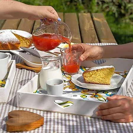 Bed & Breakfast La Gradina 3*